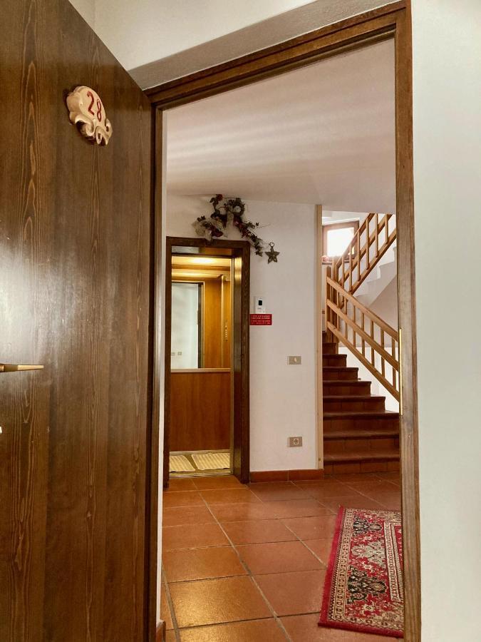 Appartamento A San Cassiano Nel Cuore Dell'Alta Val Badia In Confortevole Residence A Pochi Passi Dalla Bidonvia Sorega Eksteriør bilde